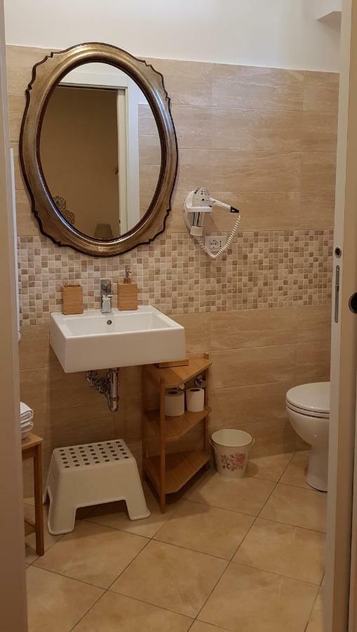 Camera Singola con Bagno